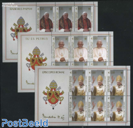 Pope Benedict XVI, 3 m/s