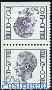 Bottom booklet pair