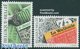 Newspapers 2v